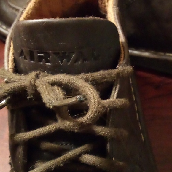 Air Walk Leather Shoes - Size 9 main image 5